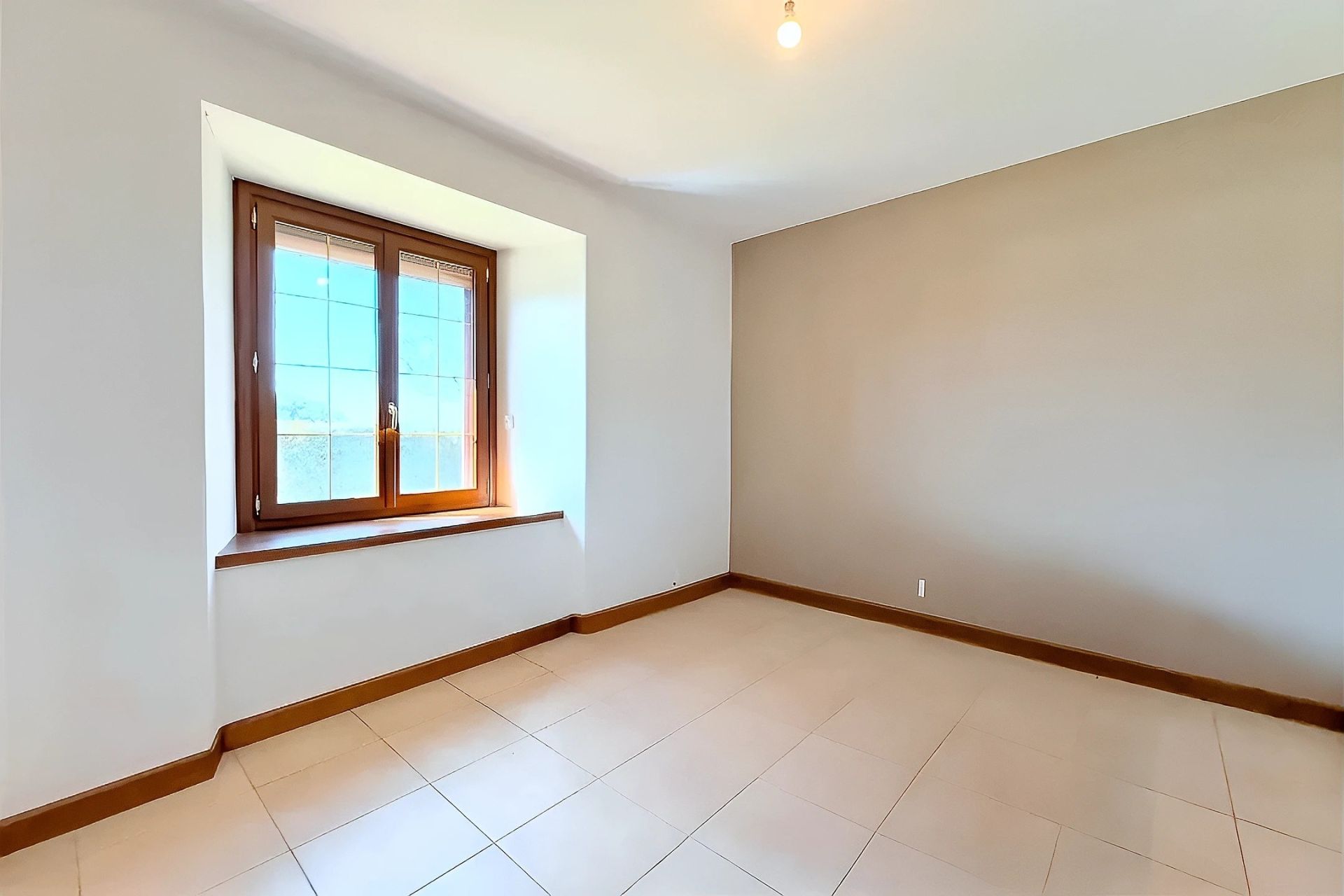 Vente Propriété 10&nbsp;Pièces 347&nbsp;m² Graulhet