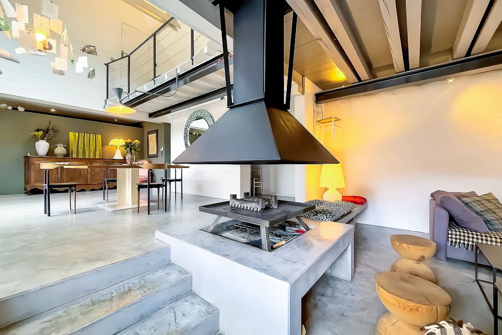 Vente Grange 11 Pièces 381 m² Oô