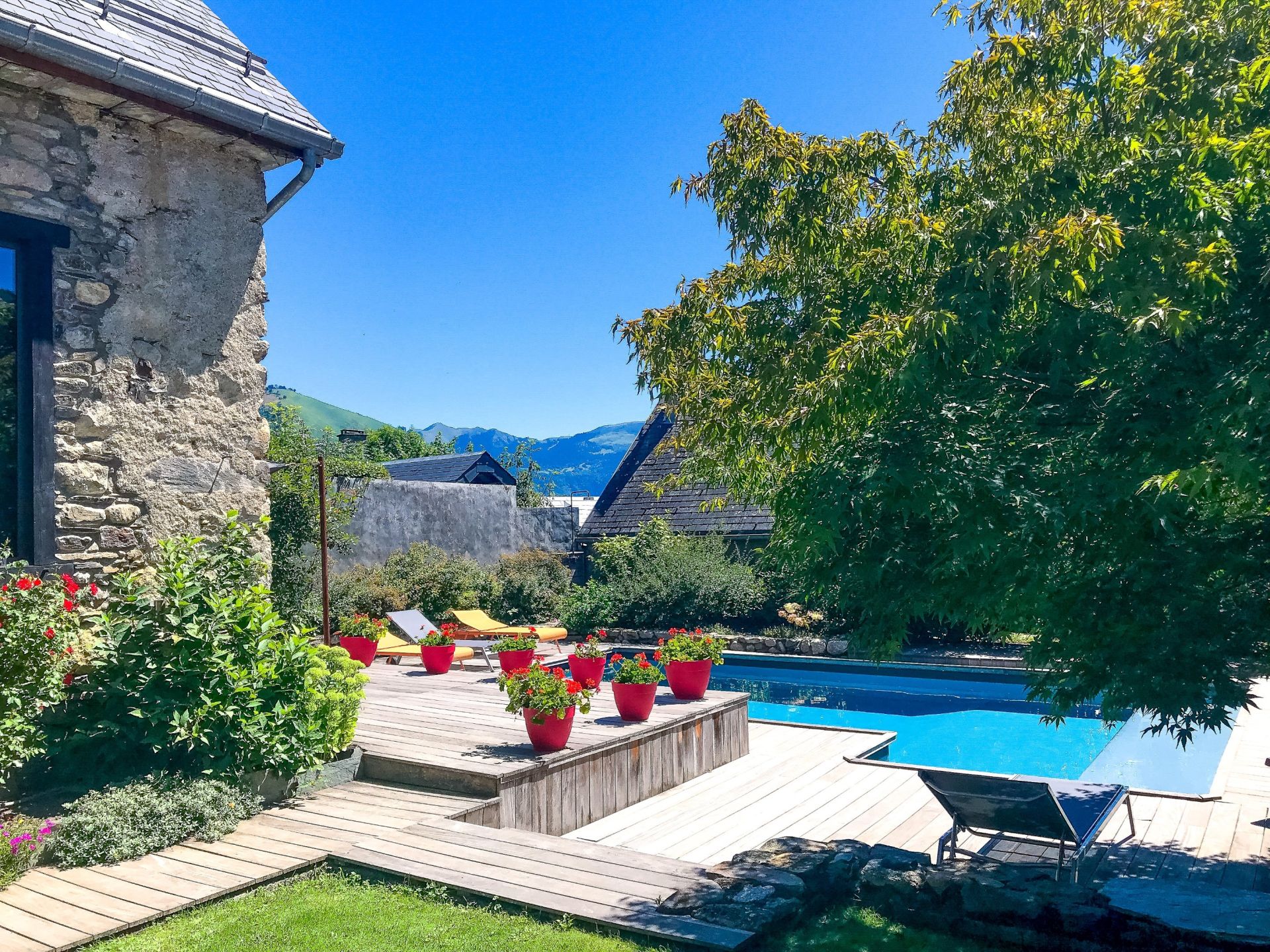 Vente Longère 11 Pièces 381 m² Oô