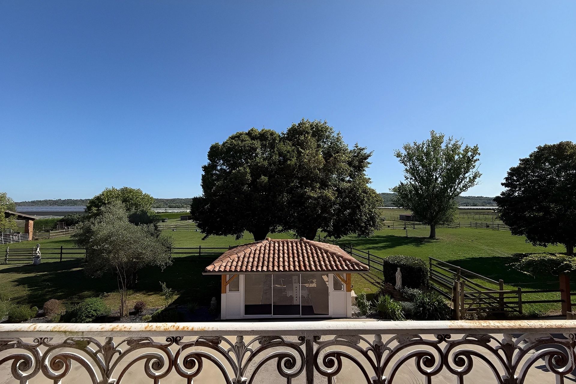 Vente Propriété 11&nbsp;Pièces 549&nbsp;m² Montauban