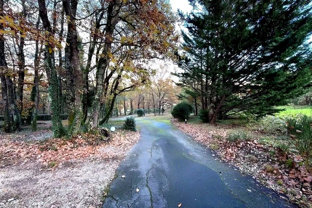 Vente Maison 7&nbsp;Pièces 195&nbsp;m² Montauban