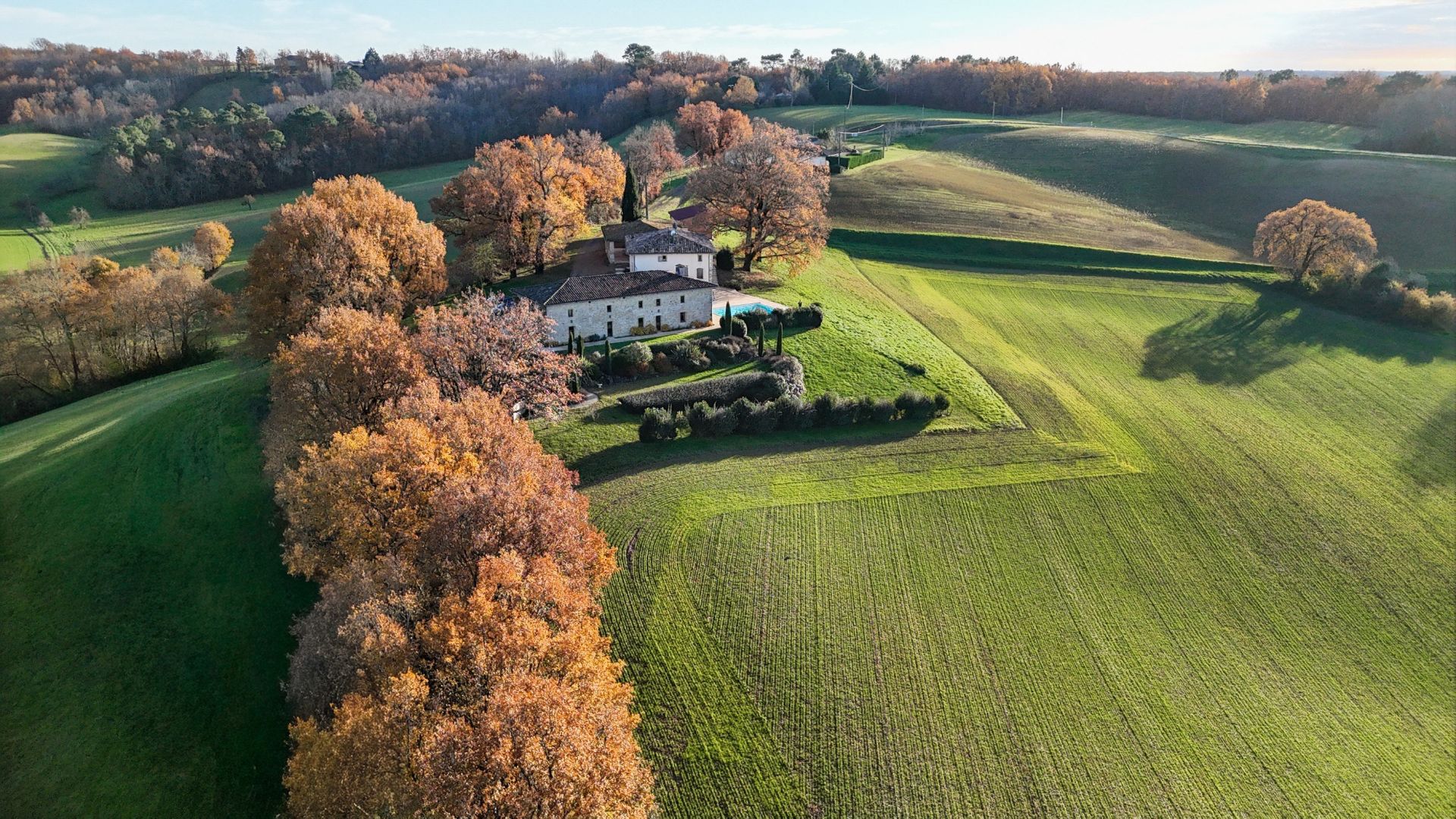 Vente Propriété 11&nbsp;Pièces 542&nbsp;m² Puygaillard-de-Quercy