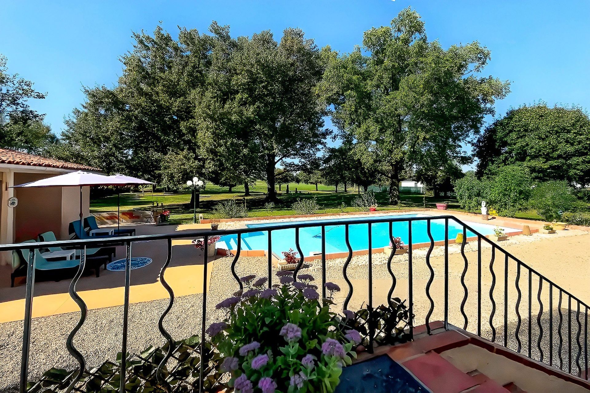 Vente Propriété 10&nbsp;Pièces 388&nbsp;m² Montauban