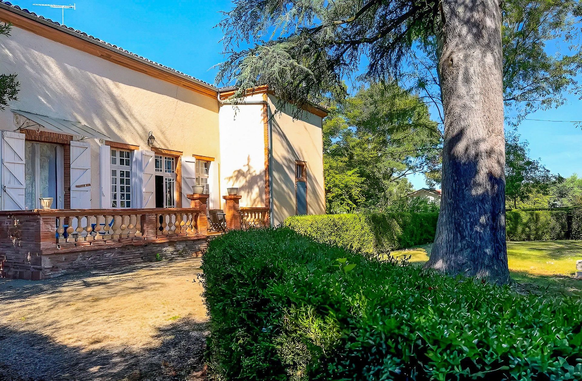 Vente Propriété 10&nbsp;Pièces 388&nbsp;m² Montauban