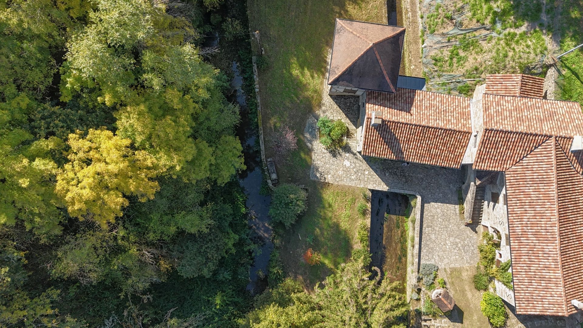 Vente Moulin 8&nbsp;Pièces 251&nbsp;m² Caylus