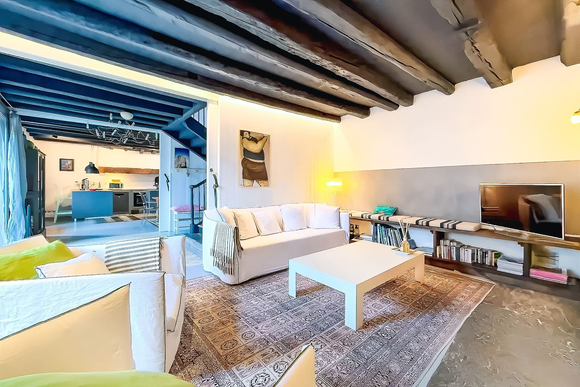 Vente Longère 11&nbsp;Pièces 381&nbsp;m² Oô