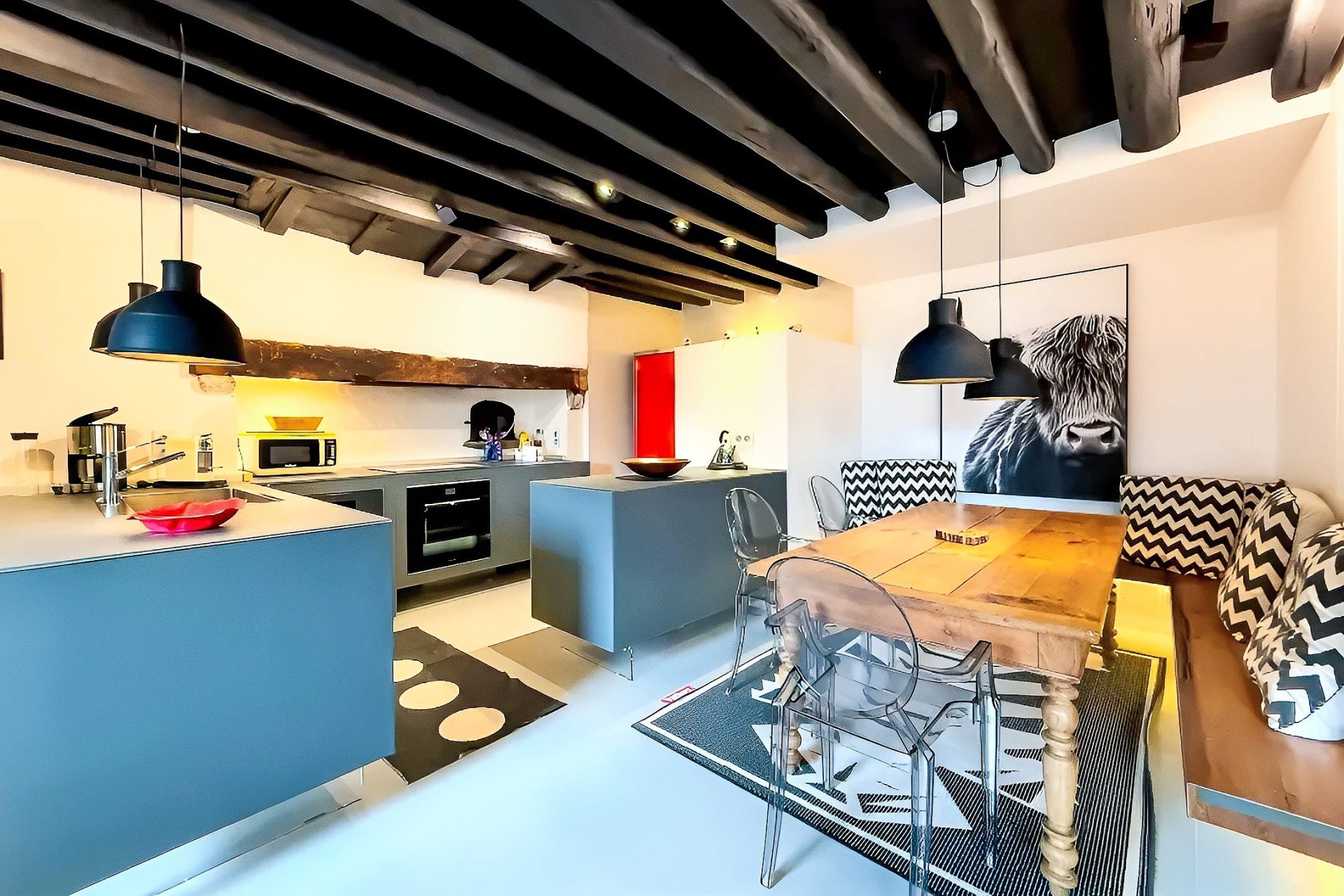 Vente Longère 11&nbsp;Pièces 381&nbsp;m² Oô