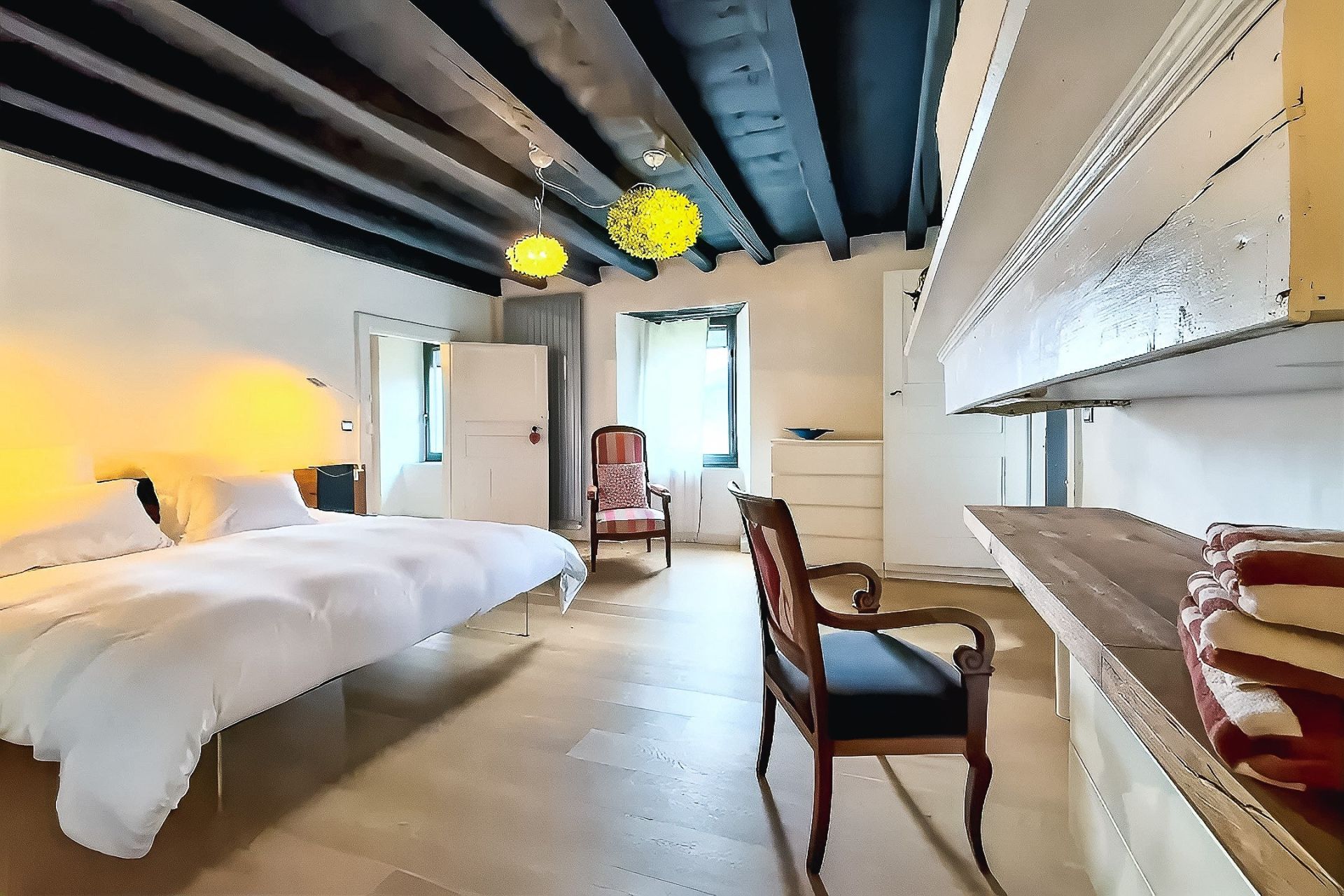 Vente Longère 11&nbsp;Pièces 381&nbsp;m² Oô