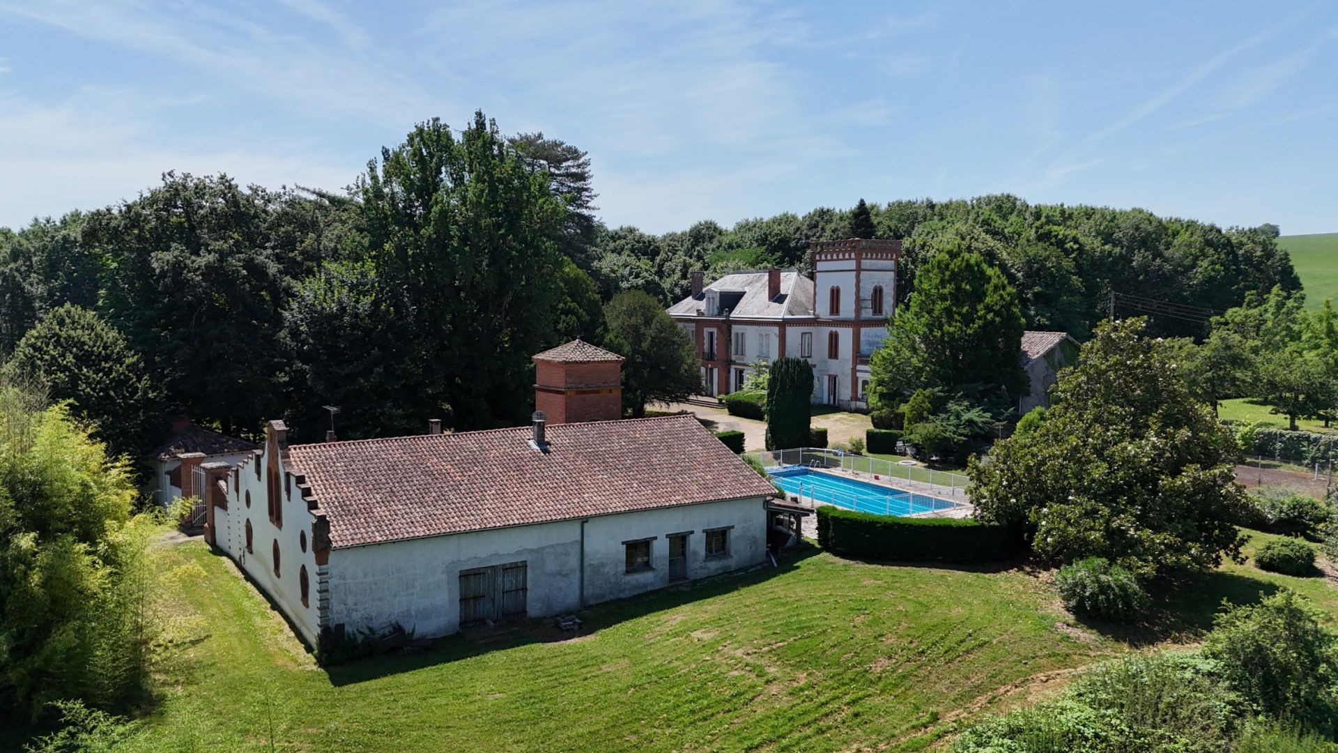 Vente Château 15&nbsp;Pièces 840&nbsp;m² Saint-Nauphary