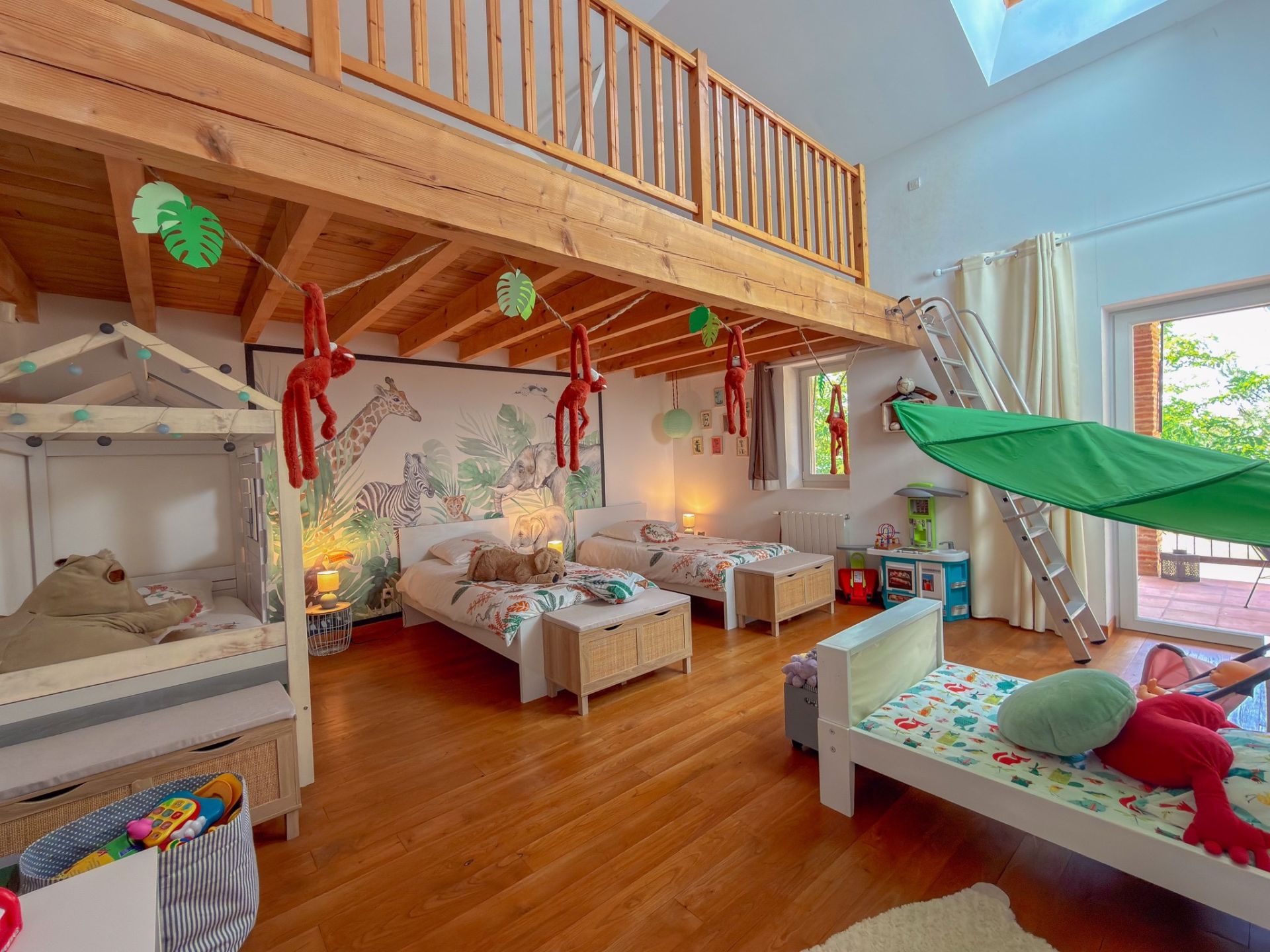 Vente Maison 6&nbsp;Pièces 232&nbsp;m² La Ville-Dieu-du-Temple