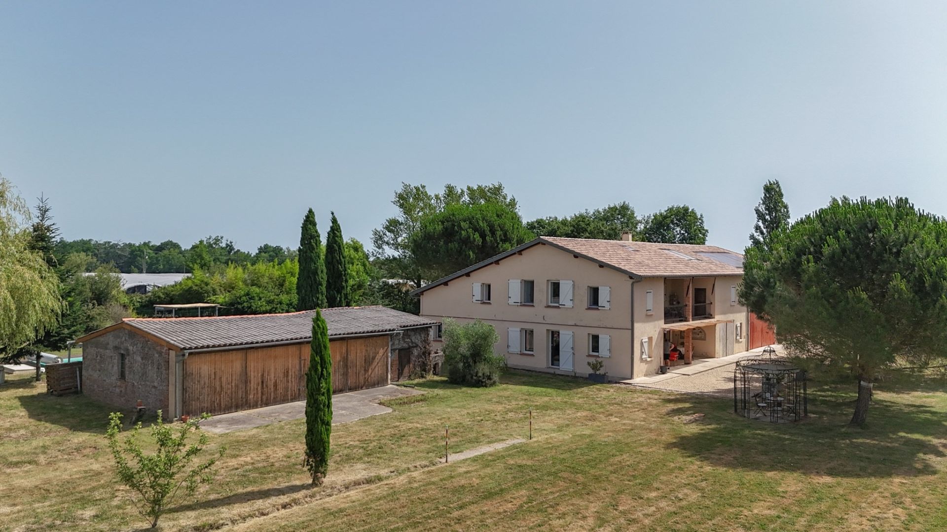 Vente Maison 6&nbsp;Pièces 232&nbsp;m² La Ville-Dieu-du-Temple