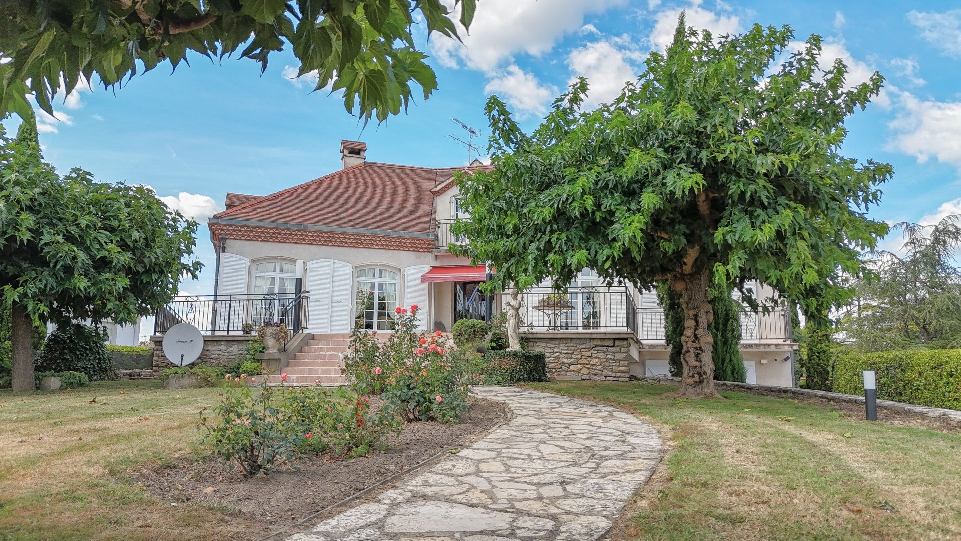 Vente Maison 10&nbsp;Pièces 344&nbsp;m² Montauban