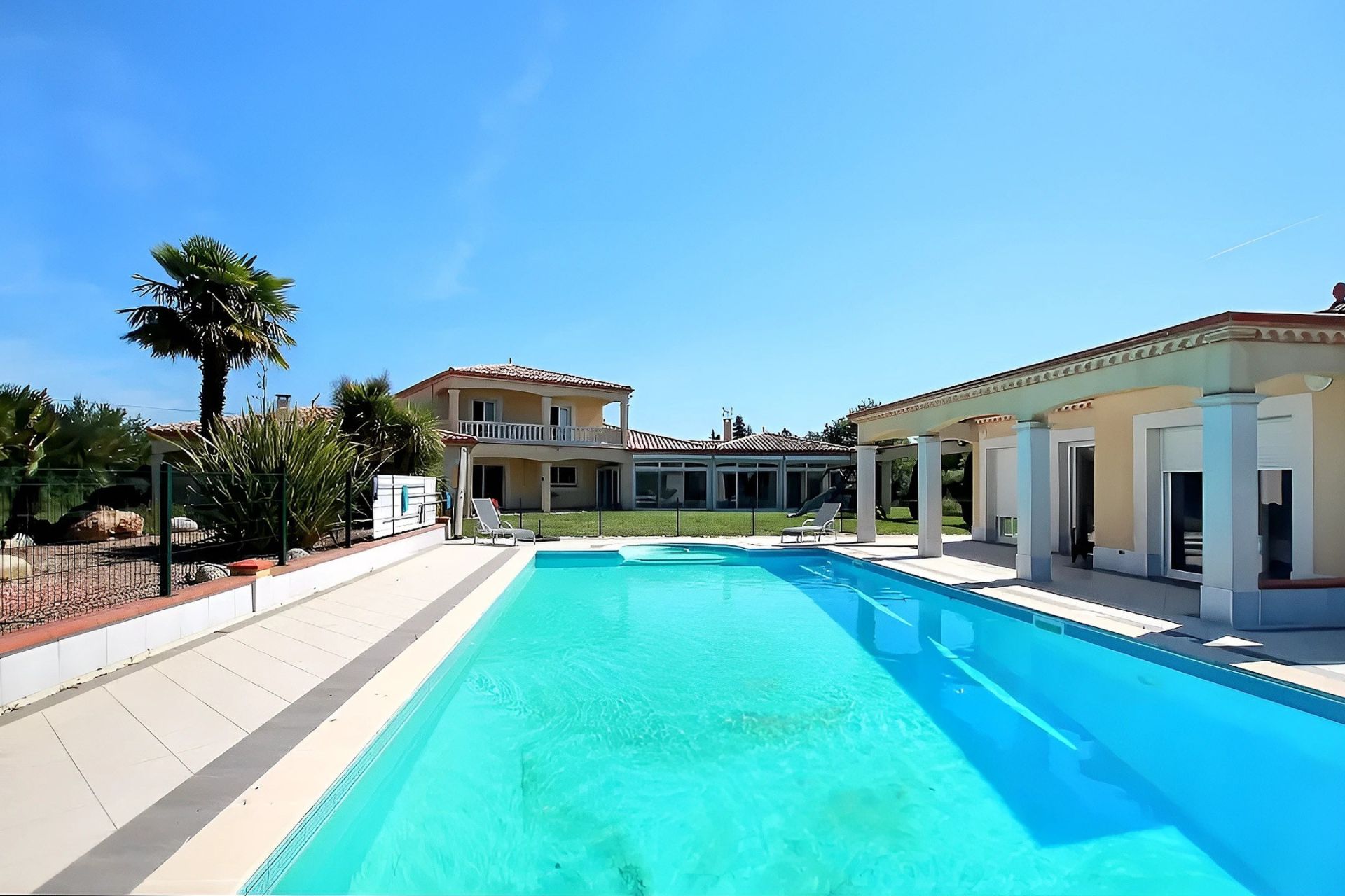 Vente Maison 10&nbsp;Pièces 320&nbsp;m² Montauban