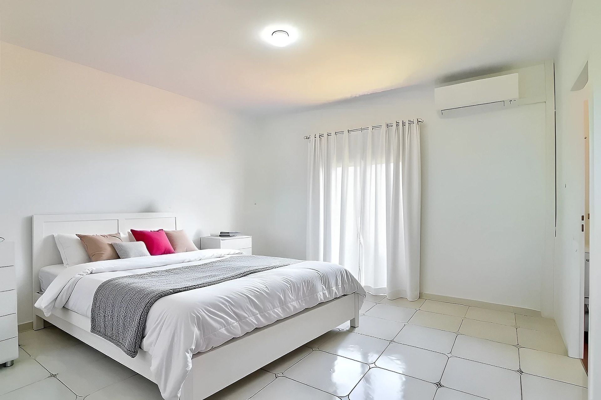 Vente Maison 10 Pièces 320 m² Montauban