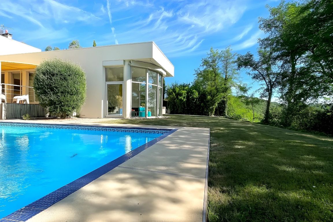 Vente Maison 6 Pièces 192 m² Cahors