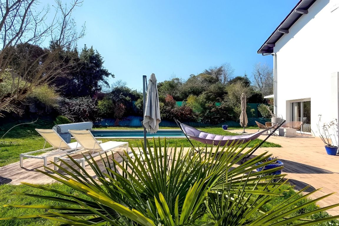 Vente Maison 7 Pièces 250 m² Montauban
