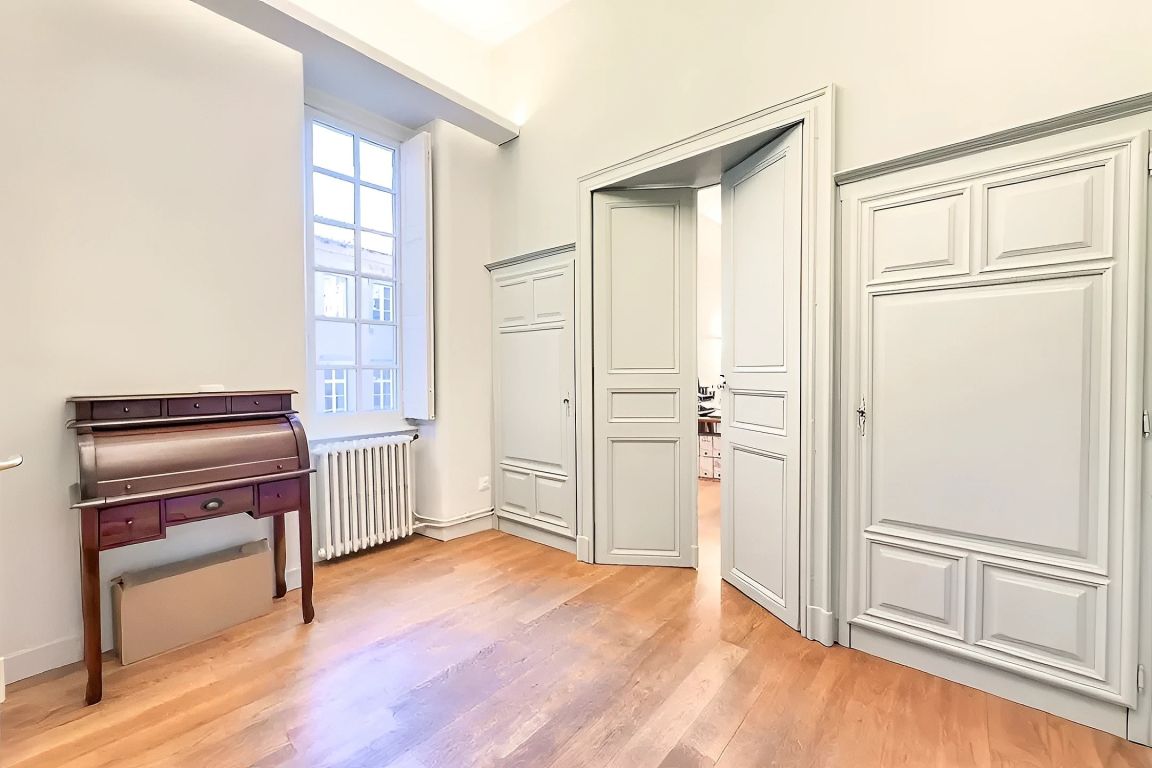 appartement 6 Pièces en vente sur TOULOUSE (31000) - Plus de details