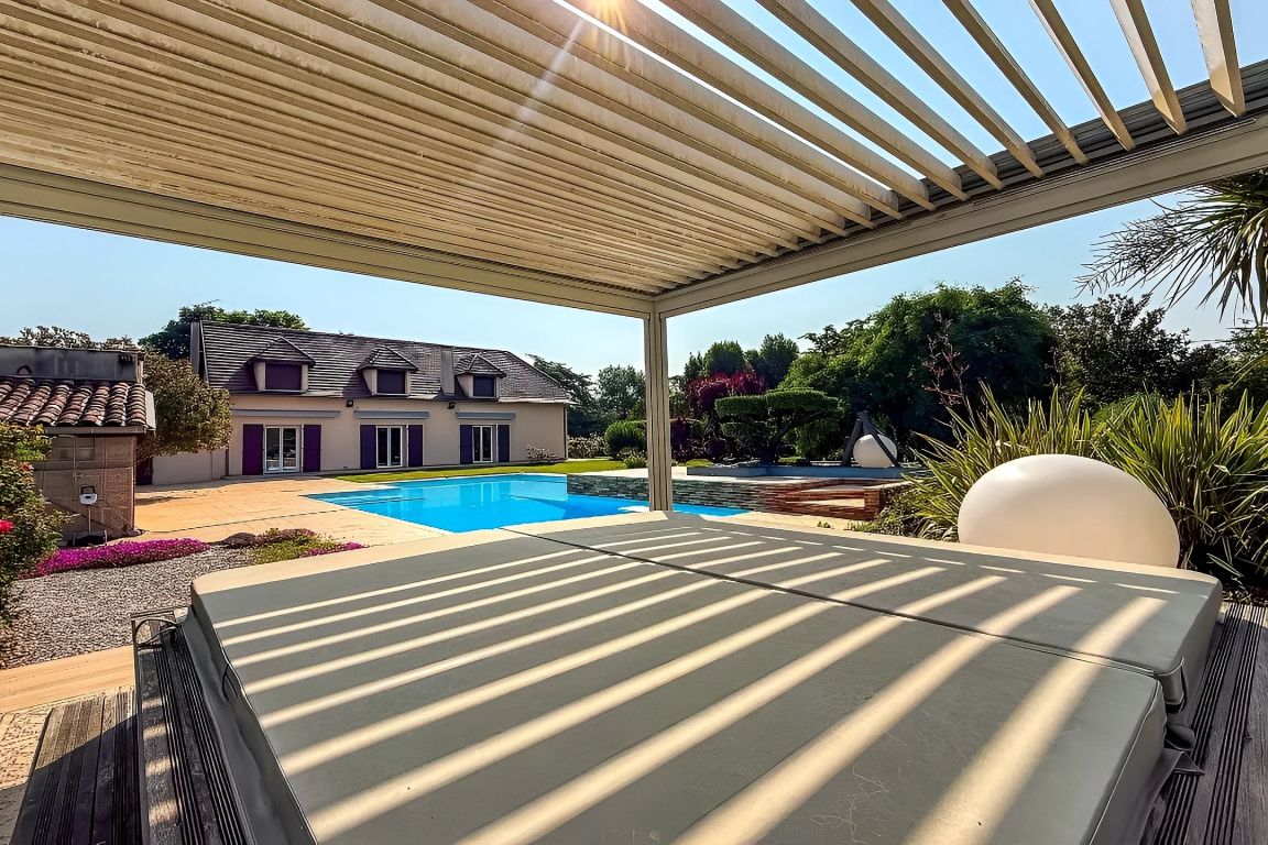 Vente Propriété 16 Pièces 423 m² Montauban