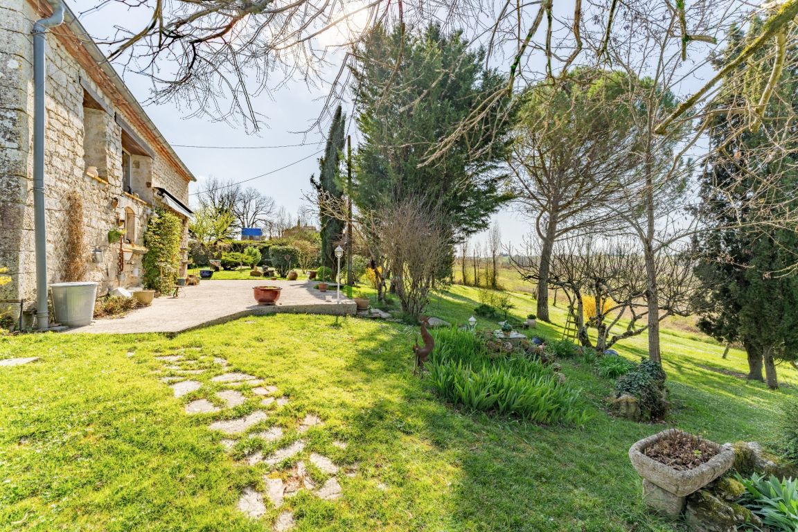 maison 8 Pièces en vente sur BOUDOU (82200) - Plus de details